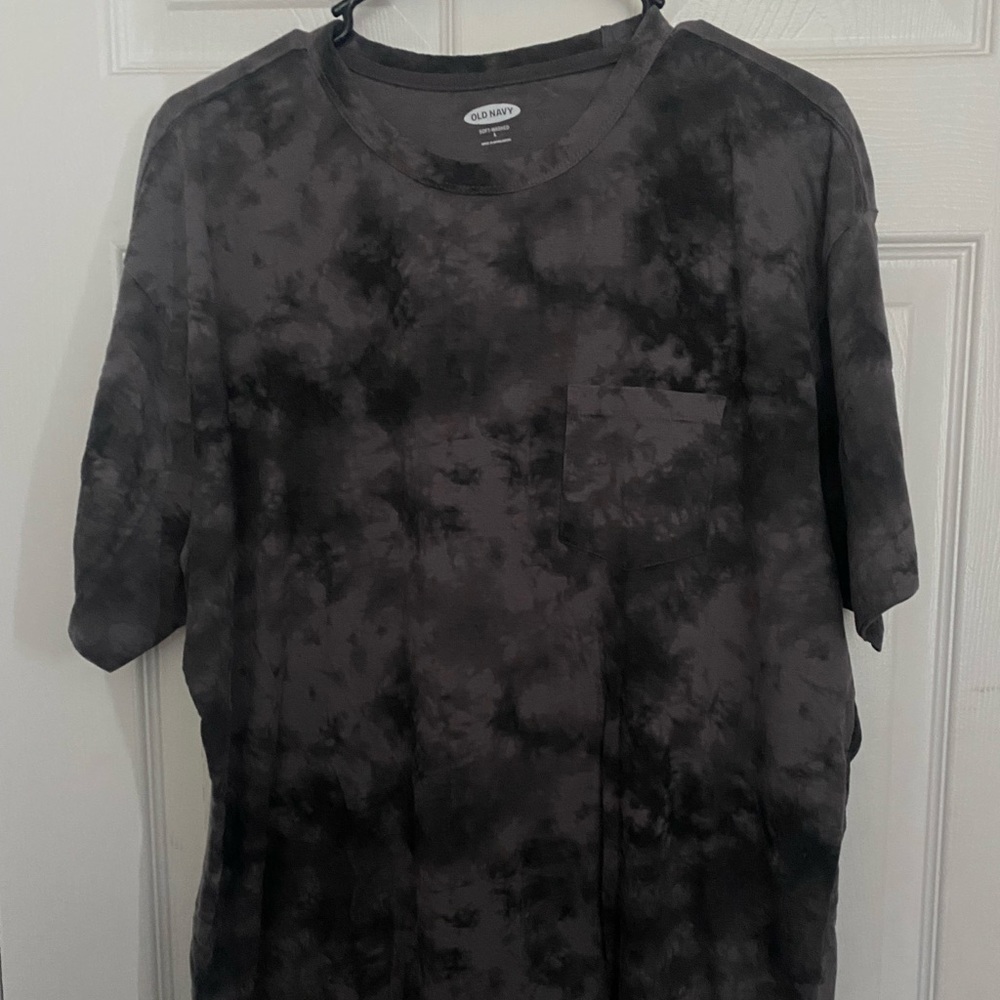 Mens Old Navy tye dye tshirt